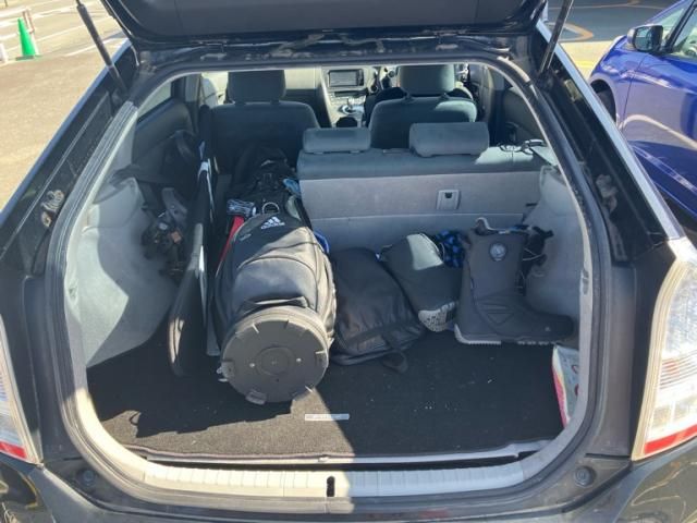 TOYOTA PRIUS 2011 Image 31