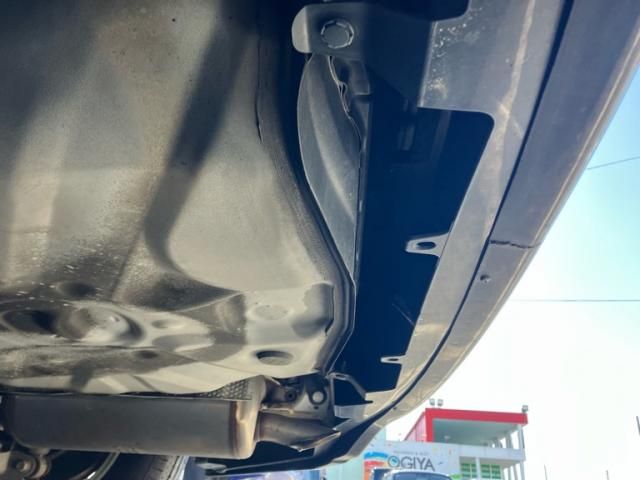 TOYOTA PRIUS 2011 Image 31