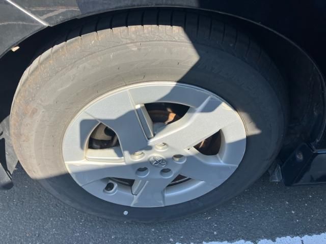 TOYOTA PRIUS 2011 Image 31