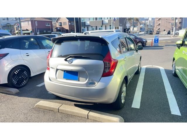 NISSAN NOTE 2014 Image 31