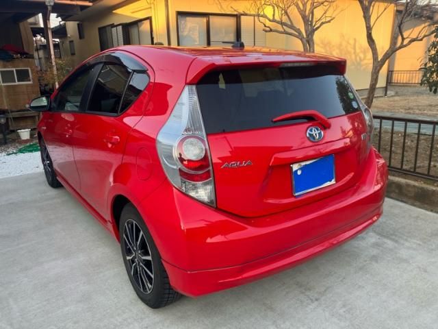 TOYOTA AQUA 2013 Image 31