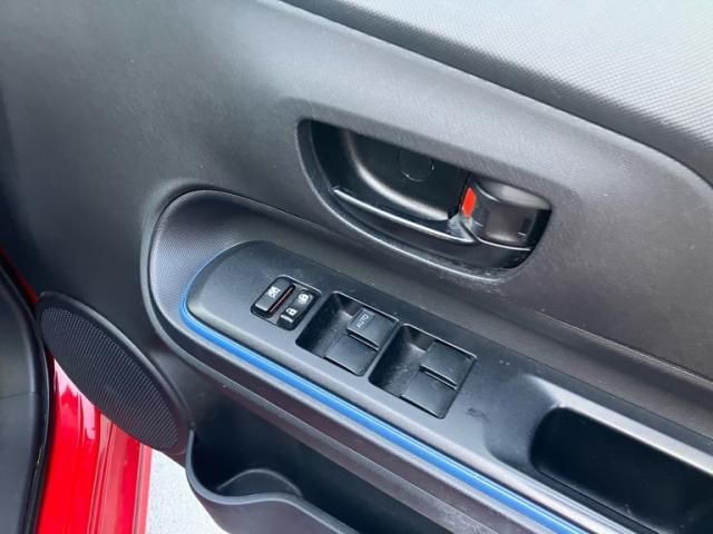 TOYOTA AQUA 2013 Image 31