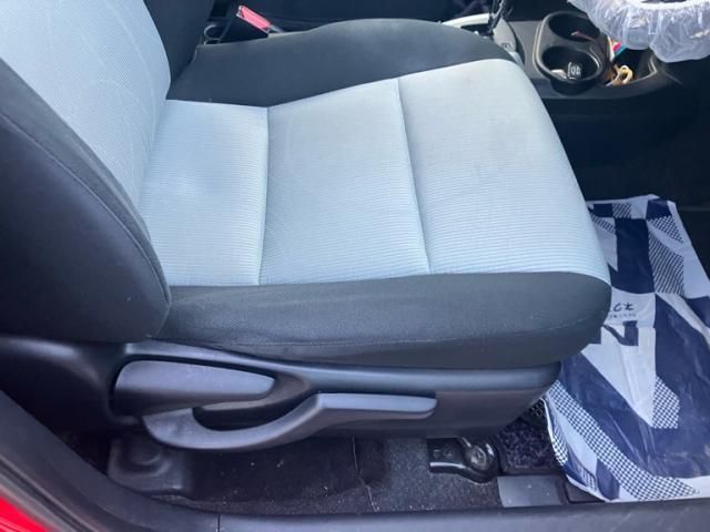 TOYOTA AQUA 2013 Image 31