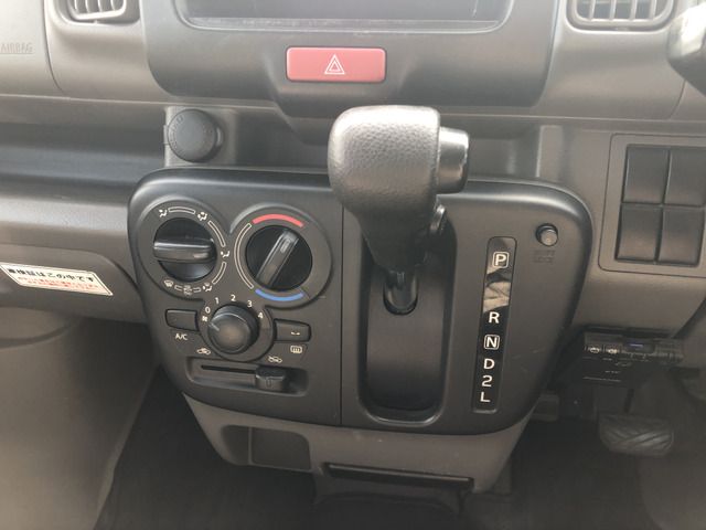 SUZUKI EVERY VAN 2018 Image 31