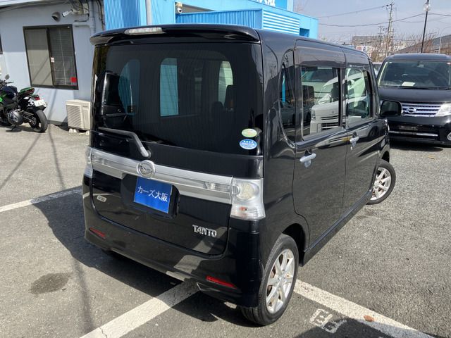 DAIHATSU TANTO CUSTOM 2012 Image 31