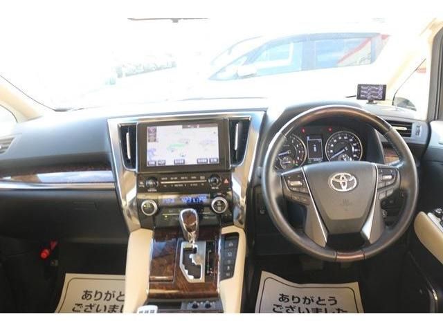 TOYOTA VELLFIRE 4WD 2018 Image 31