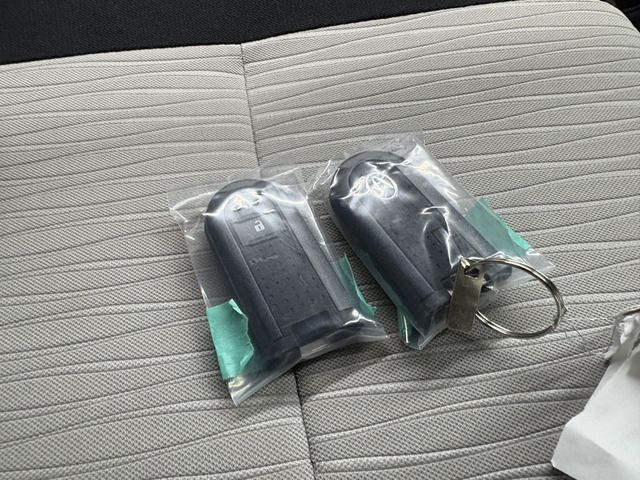 DAIHATSU MIRA E:S 2026 Image 31