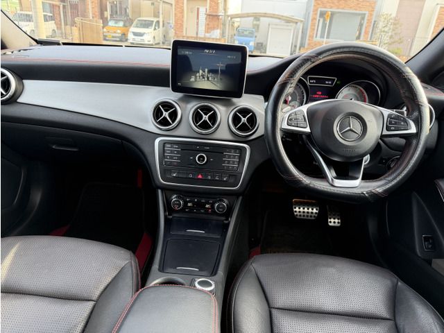 MERCEDES BENZ CLA CL 2016 Image 31