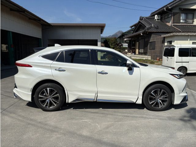 TOYOTA HARRIER 2WD 2021 Image 31