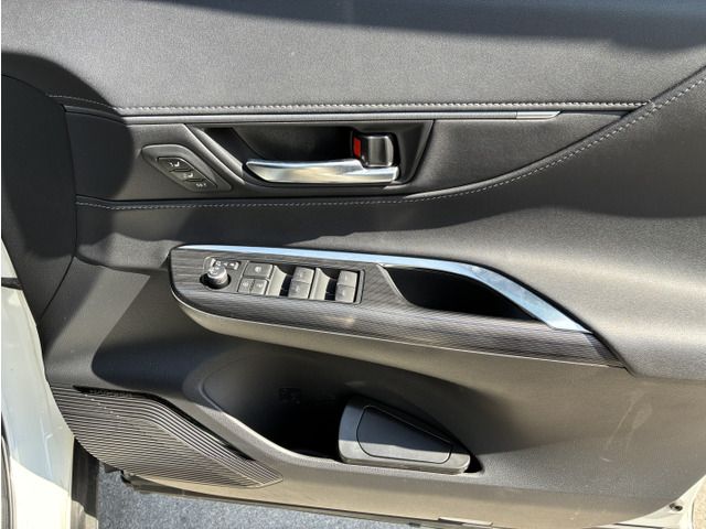 TOYOTA HARRIER 2WD 2021 Image 31