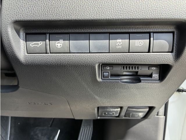 TOYOTA HARRIER 2WD 2021 Image 31