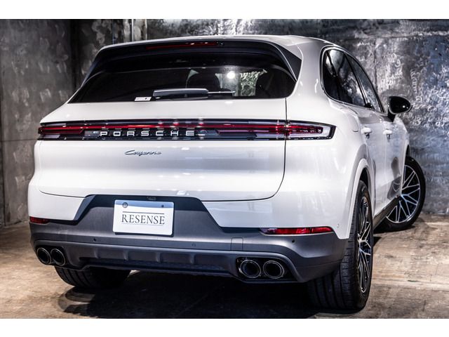 PORSCHE CAYENNE 2025 Image 31