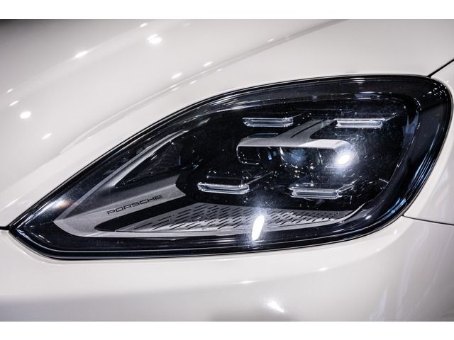 PORSCHE CAYENNE 2025 Image 31