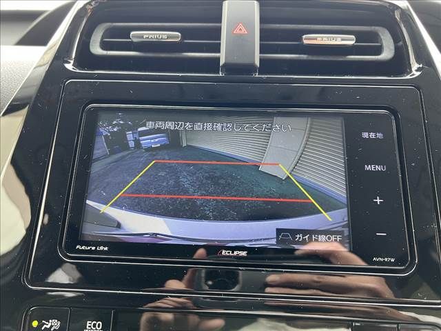 TOYOTA PRIUS 2017 Image 31