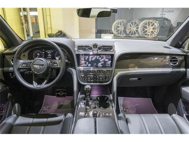 BENTLEY BENTAYGA 2021 Image 31