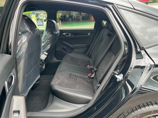 HONDA CIVIC HATCHBACK 2025 Image 31