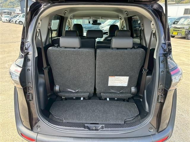 TOYOTA SIENTA HYBRID 2017 Image 31