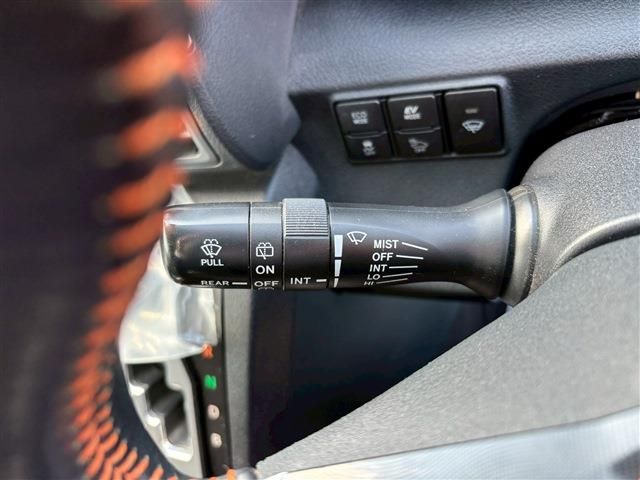 TOYOTA SIENTA HYBRID 2017 Image 31