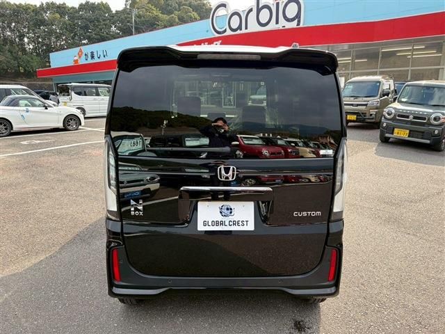 HONDA N BOX CUSTOM 2024 Image 31