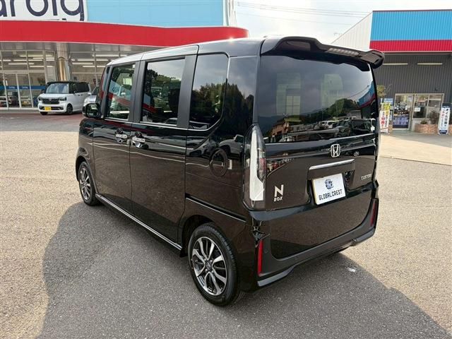 HONDA N BOX CUSTOM 2024 Image 31