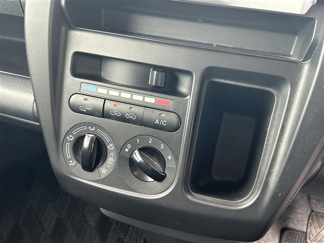 SUZUKI HUSTLER 4WD 2014 Image 31