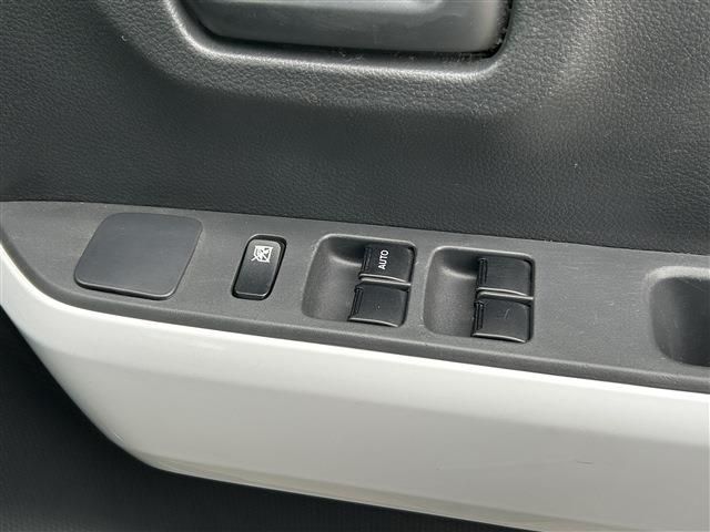 SUZUKI HUSTLER 4WD 2014 Image 31