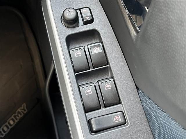 TOYOTA ROOMY 2021 Image 31