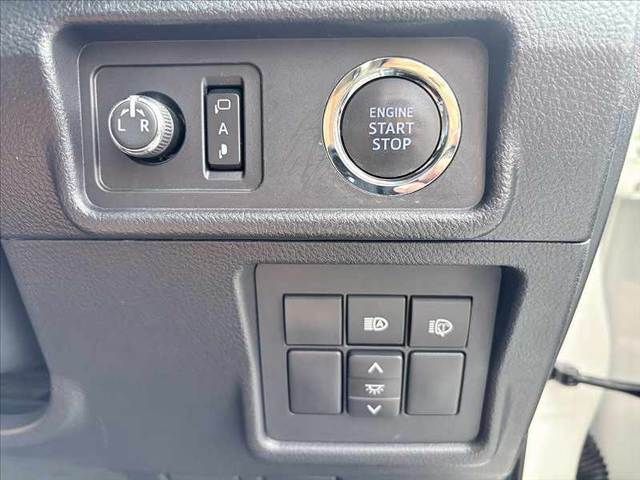 TOYOTA LANDCRUISER PRADO 2021 Image 31