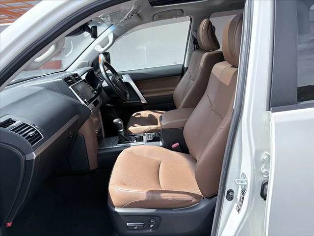 TOYOTA LANDCRUISER PRADO 2021 Image 31