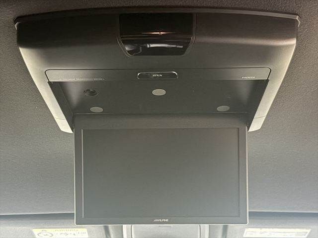 TOYOTA NOAH HYBRID 2017 Image 31