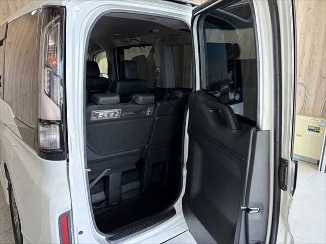 HONDA STEPWAGON SPADA HYBR 2018 Image 31