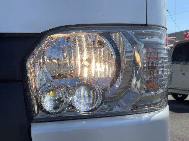 TOYOTA REGIUSACE VAN 4WD 2019 Image 31