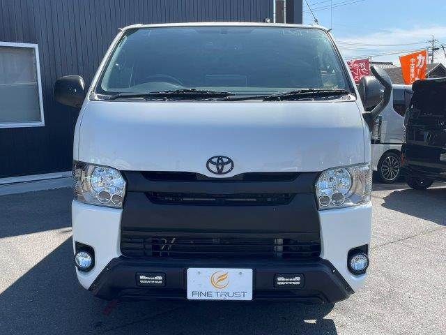TOYOTA REGIUSACE VAN 4WD 2019 Image 31