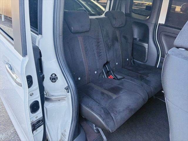 HONDA N BOX CUSTOM 2019 Image 31