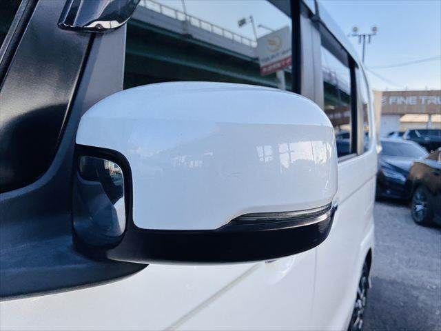 HONDA N BOX CUSTOM 2019 Image 31