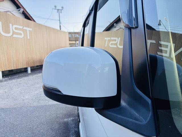 HONDA N BOX CUSTOM 2019 Image 31