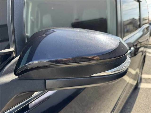 TOYOTA ESQUIRE HYBRID 2015 Image 31