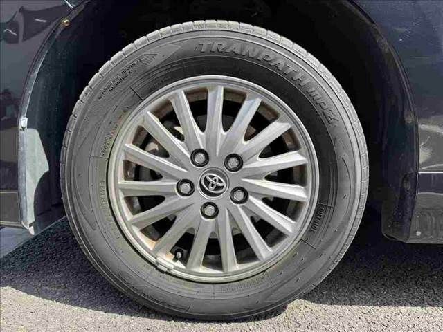 TOYOTA ESQUIRE HYBRID 2015 Image 31