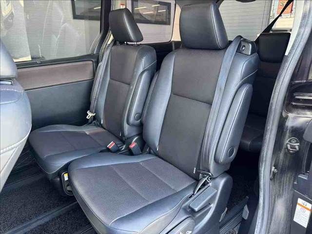 TOYOTA ESQUIRE HYBRID 2015 Image 31