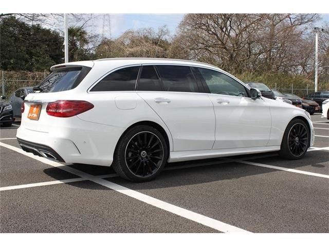 MERCEDES BENZ C CLAS 2019 Image 31