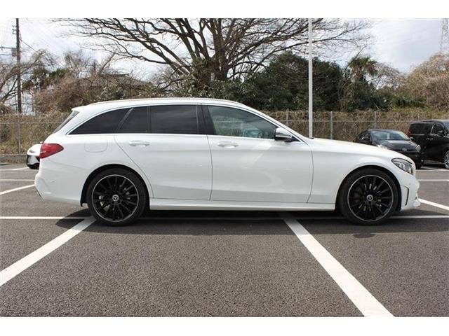 MERCEDES BENZ C CLAS 2019 Image 31