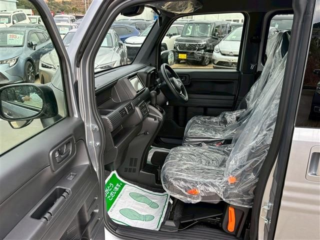 HONDA N-VAN 2025 Image 31