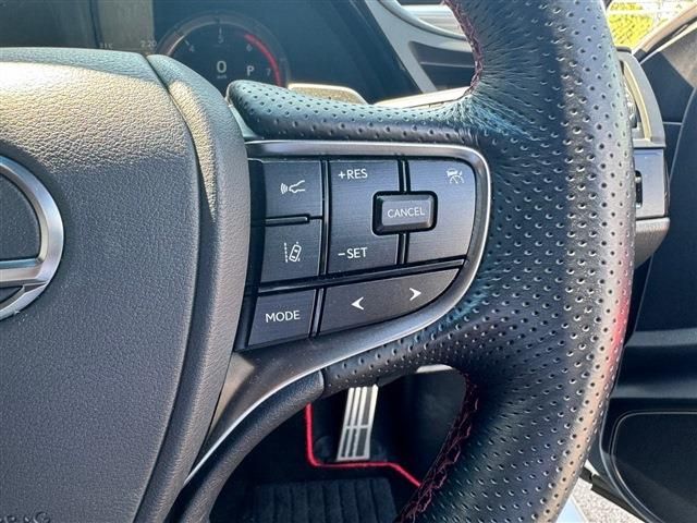 TOYOTA LEXUS ES300H 2022 Image 31