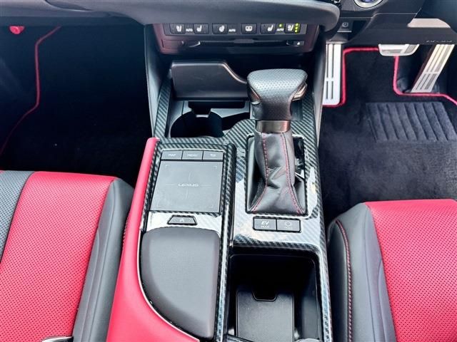 TOYOTA LEXUS ES300H 2022 Image 31