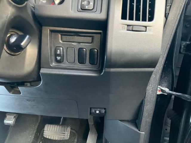 MITSUBISHI DELICA D:5 2WD 2014 Image 31