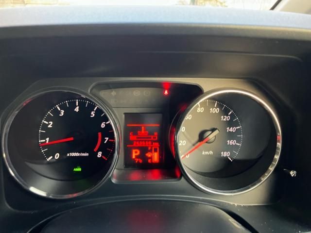 MITSUBISHI DELICA D:5 2WD 2014 Image 31