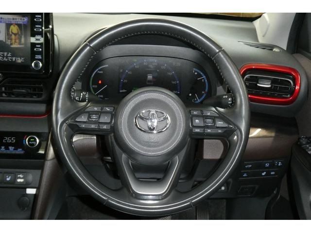 TOYOTA YARIS CROSS HYBRID 2021 Image 31