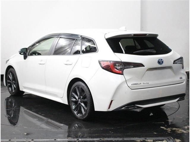 TOYOTA COROLLA TOURING HYBR 2021 Image 31