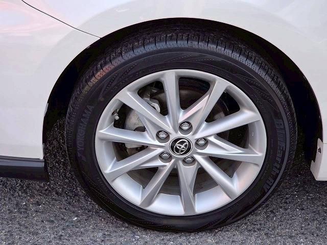 TOYOTA PRIUS ALPHA 2015 Image 31