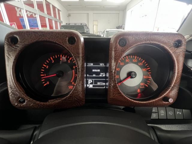 SUZUKI JIMNY SIERRA 2024 Image 31